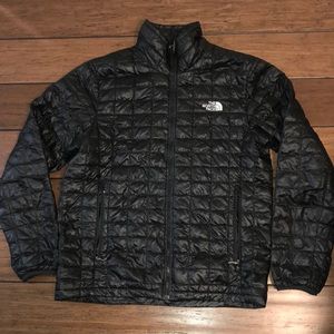 Men’s The North Face Lightweight Jacket (GREAT Condition)!!